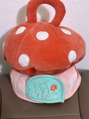 Lambs & Ivy Interactive Plush Mushroom House Playhouse Soft